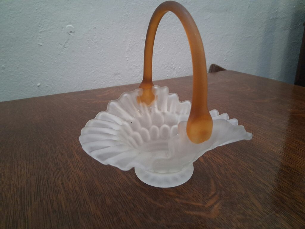 Fenton Amber handle bowl