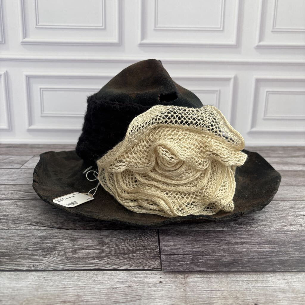 Black flower hat