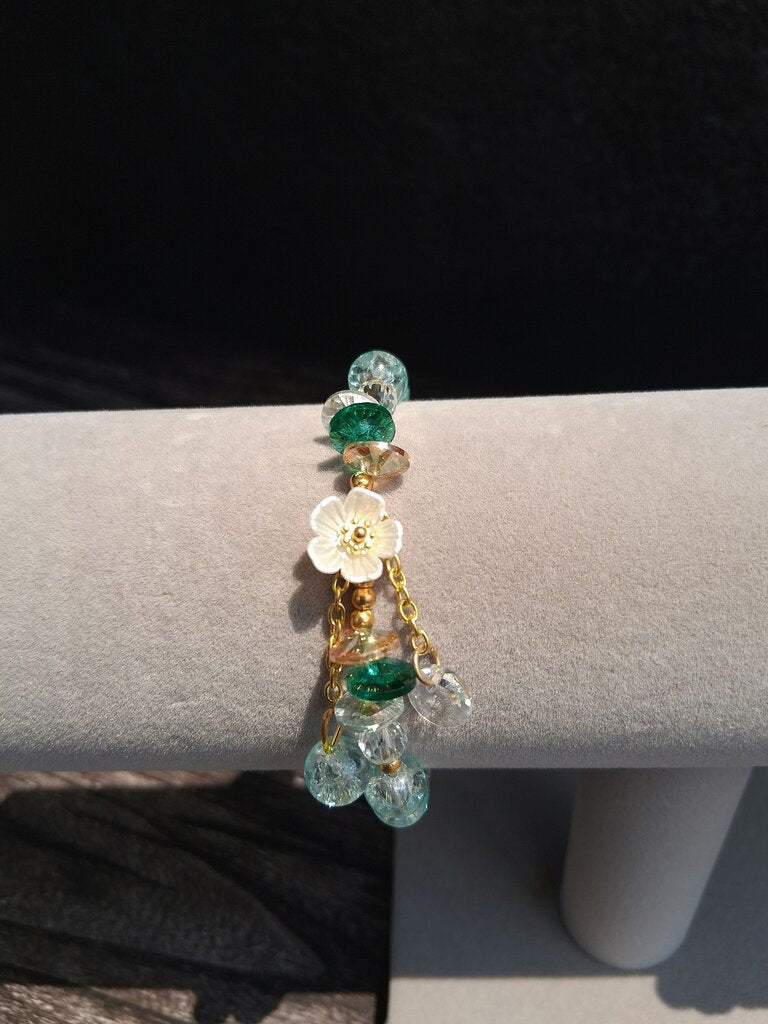 Beaded drop flower bracelets