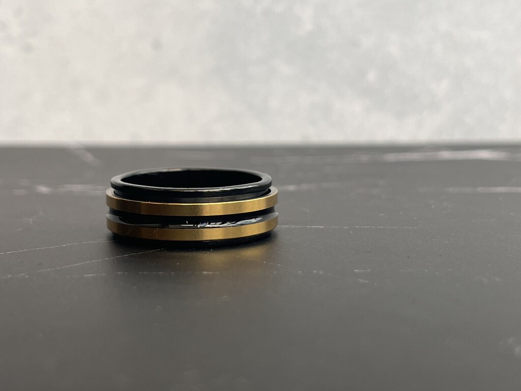 Band Fidget Ring - Black w Gold Bands