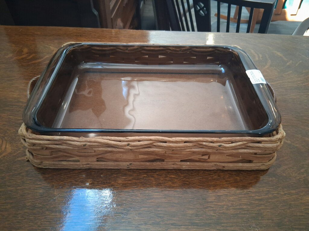 Pyrex Amber Baking Dish w/ Wicker Basket Holder