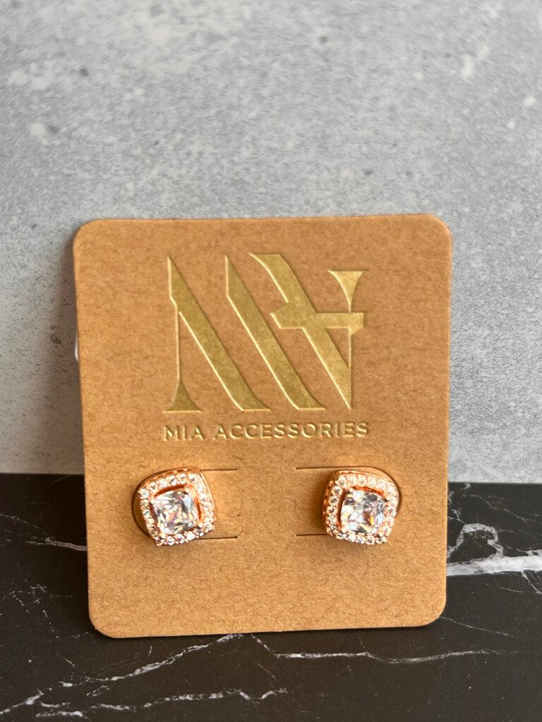 Crystal stud earring