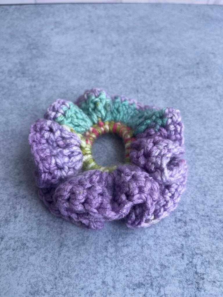 XL Scrunchie