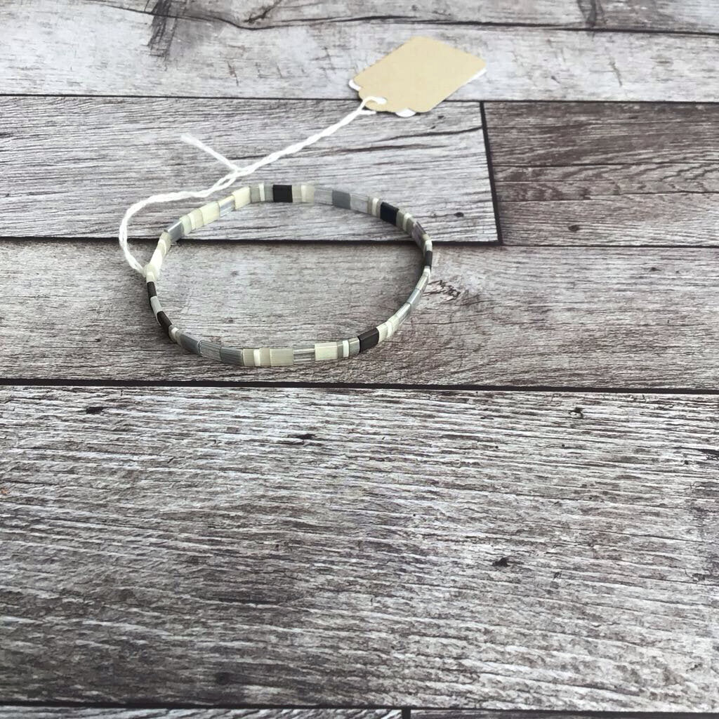 Tila Bracelet - White, Clear
