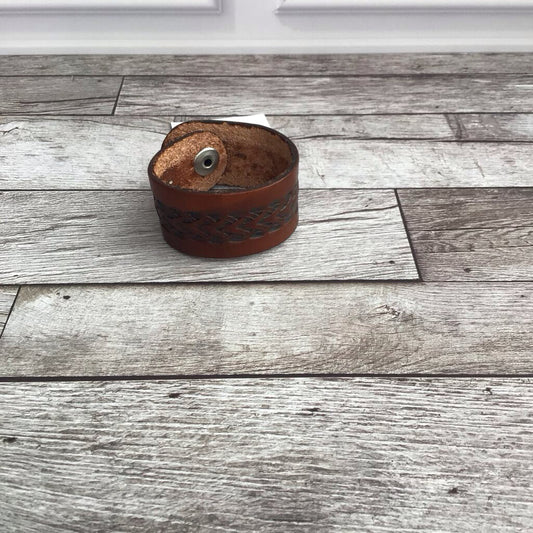Leather Bracelet - Braid Stamp
